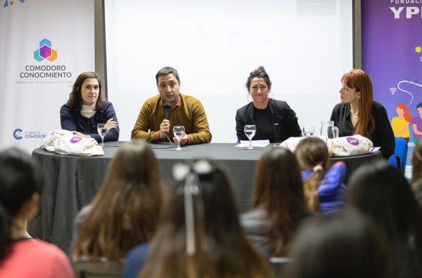  El Municipio y Fundación YPF culminaron el ciclo 2022 del programa “Club INGENIAS”