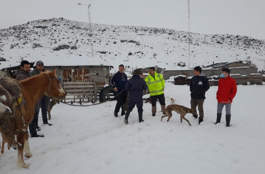  Amplio despliegue del Gobierno de la Provincia para asistir a pobladores afectados por el temporal