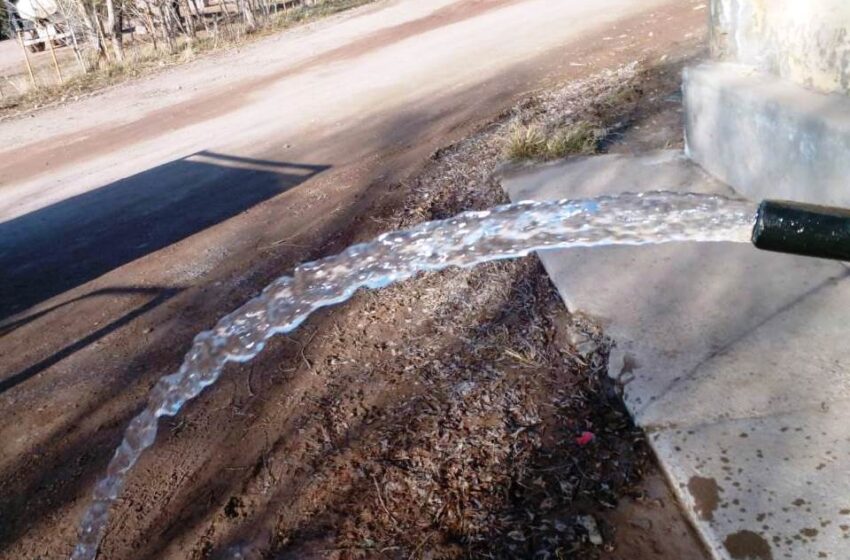  El Gobierno provincial comenzó a potabilizar el agua en Las Plumas