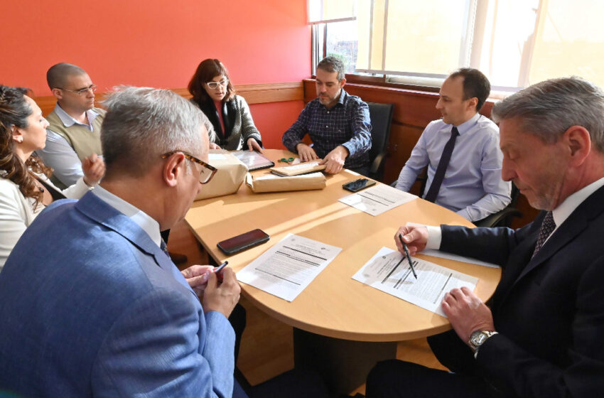  Arcioni encabezó la licitación pública para la construcción del edificio de Brigada de Incendios y Subcentral ‘Las Golondrinas’