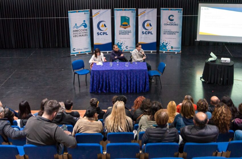  Con una numerosa convocatoria de vecinales, la SCPL y el Municipio expusieron sobre “Segmentación Energética”