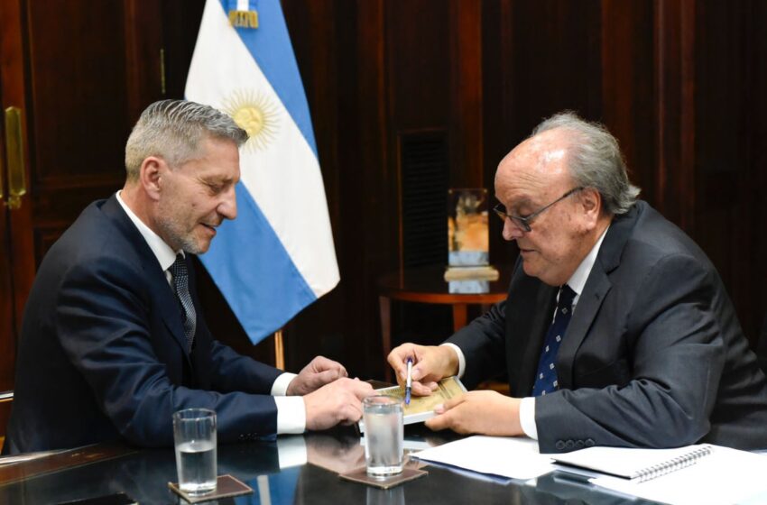  Arcioni se reunió con Mendiguren y acordaron impulsar las economías regionales