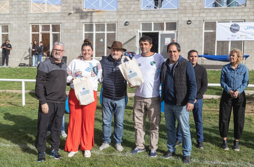  Othar Macharashvili y Maximiliano Sampaoli coincidieron en la importancia de continuar fortaleciendo las políticas deportivas en Comodoro