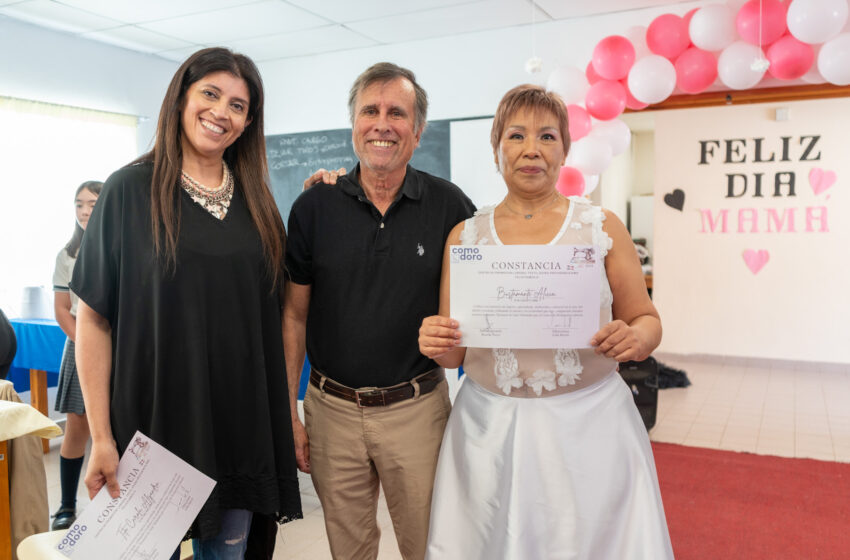  Mujeres de Comodoro se capacitaron en confección de vestidos de egreso y casamiento en un nuevo taller municipal