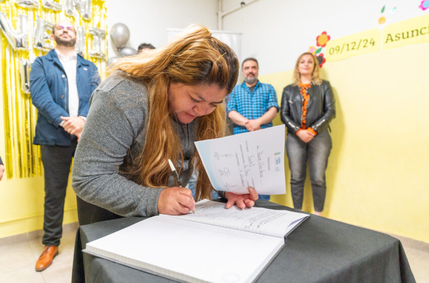  El Municipio acompañó la asunción de la nueva comisión de la Vecinal del barrio Las Flores