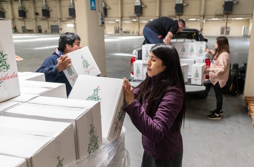  El Municipio entregó más de 5300 cajas navideñas a los barrios de Comodoro
