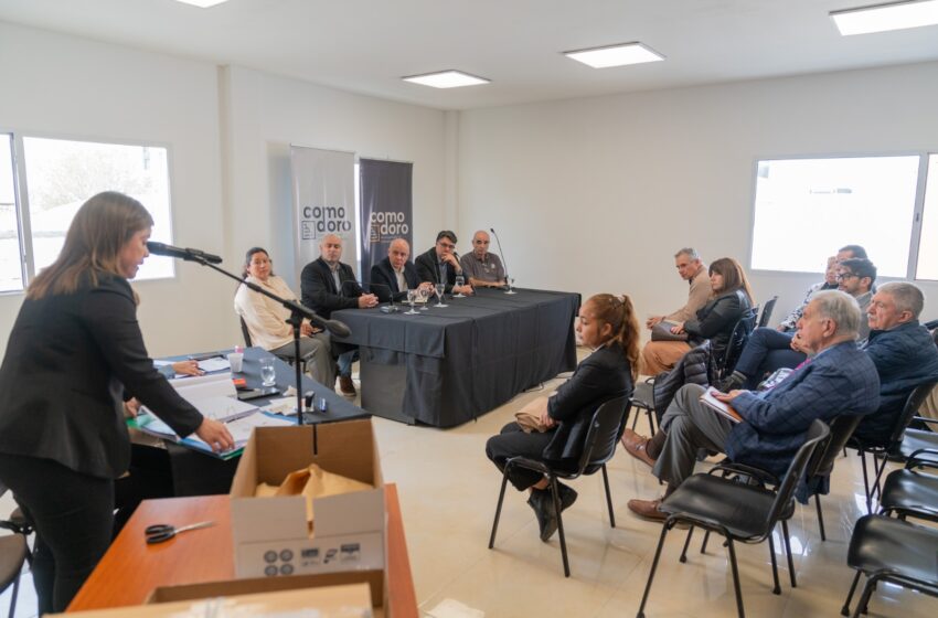  Las ofertas fueron presentadas por las empresas Patagonia Argentina SRL y Grupo MR SRL.