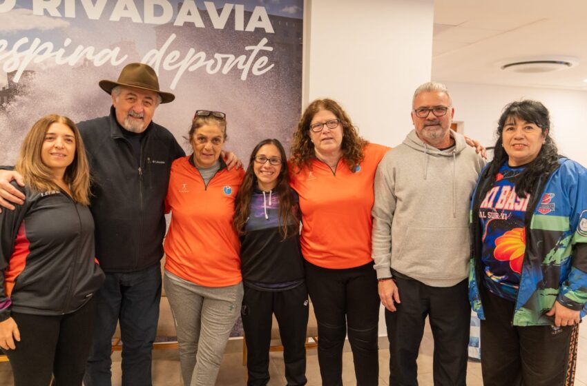  El intendente Othar Macharashvili llevó adelante la presentación del certamen de Maxi Básquet Femenino que se realizará este fin de semana en Comodoro Rivadavia.