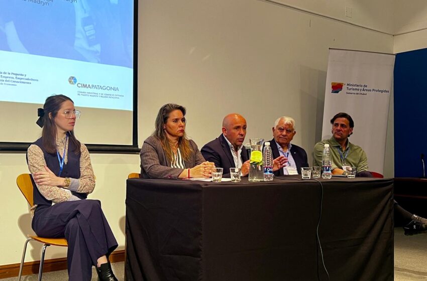  El Gobierno de la Provincia participó del Día PyME CASFOG en Puerto Madryn