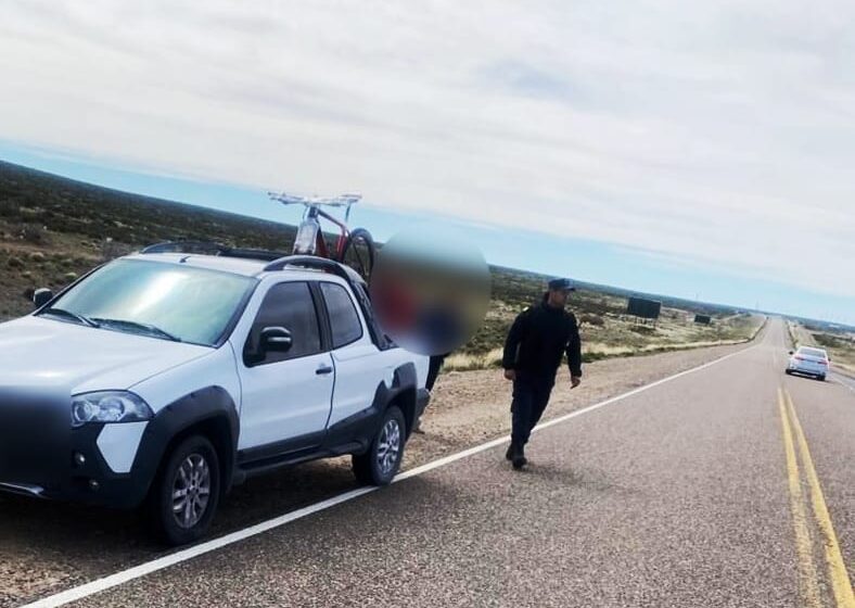  La Policía del Chubut intervino en un siniestro vial con un menor fallecido en Paso de Indios