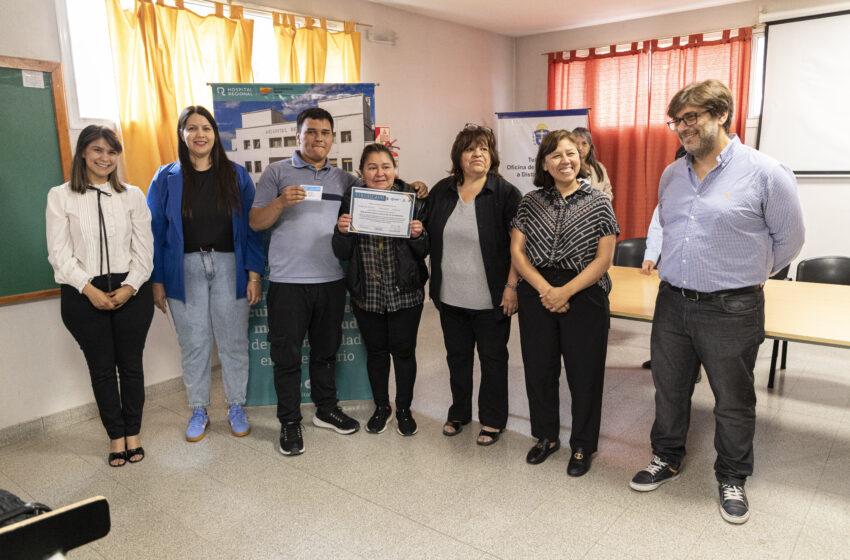  El Municipio entregó certificados de BPM a personas en rehabilitación psicosocial en el Hospital Regional