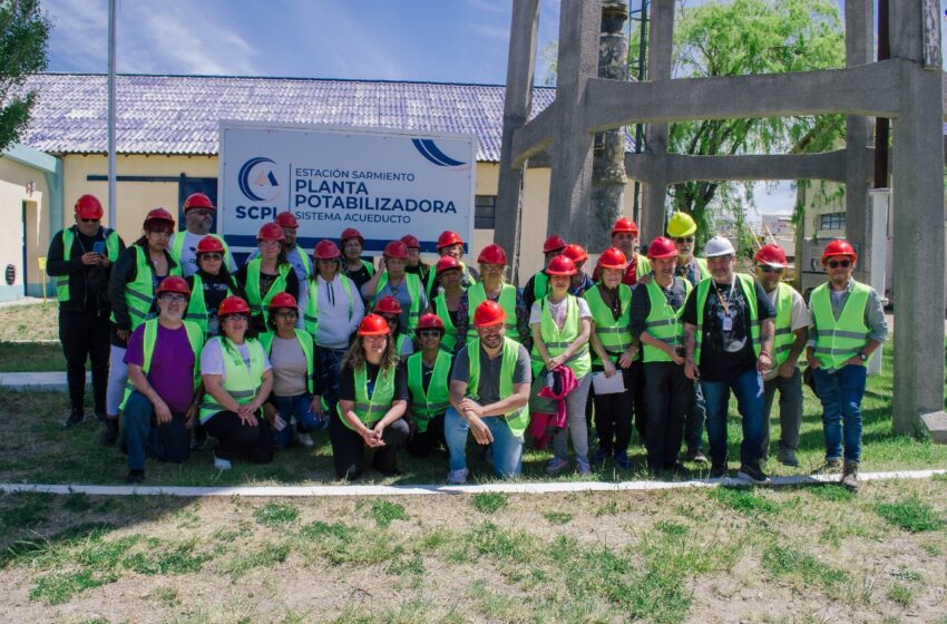  La SCPL promovió una visita de referentes barriales al Sistema Acueductos para fortalecer la concientización sobre el cuidado del agua