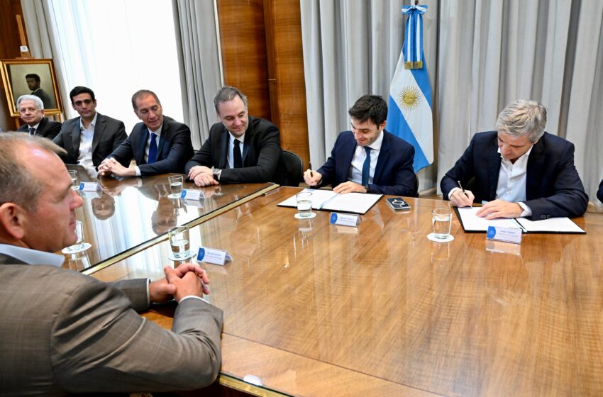  Torres junto a Nación firmó el acuerdo para la eliminación de las retenciones a la exportación de petróleo