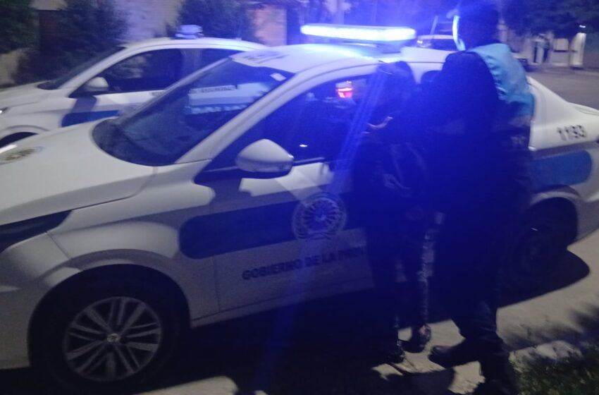  Policía del Chubut detuvo a una violenta agresora en Trelew a través de una alerta del sistema de tobilleras electrónicas