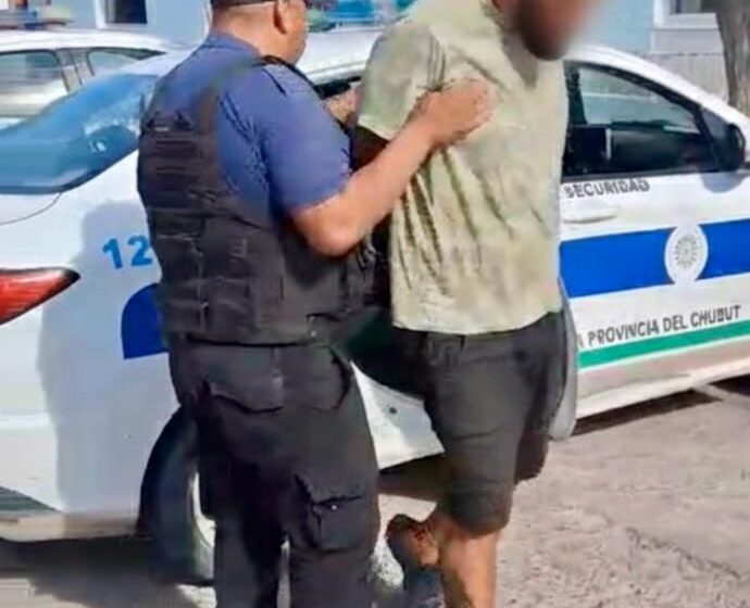  Incendio intencional en Ruta 3: Policía del Chubut detuvo al presunto autor en Arroyo Verde