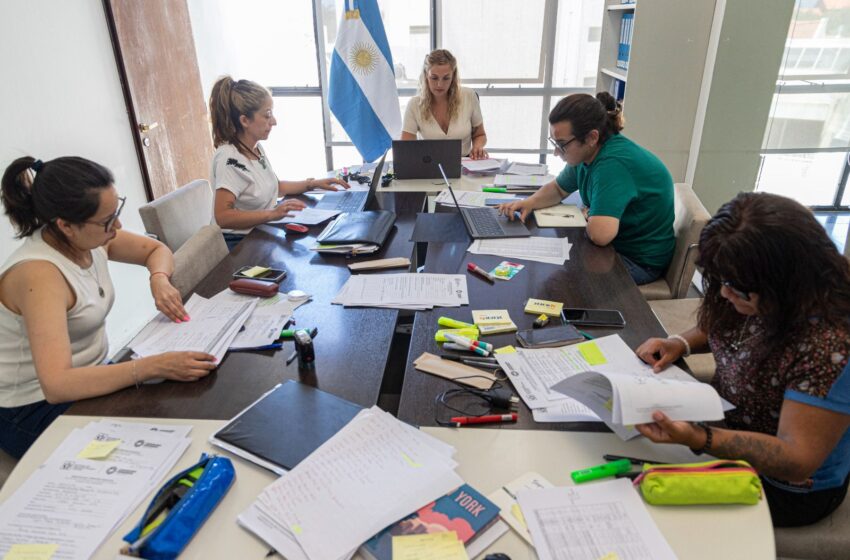  El Municipio avanza con el relevamiento de las familias damnificadas de barrio Sismográfica