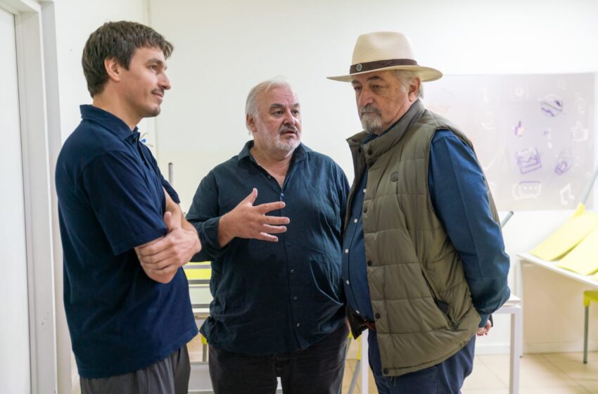  Othar recorrió la etapa final de la ampliación de la escuela municipal N°2006