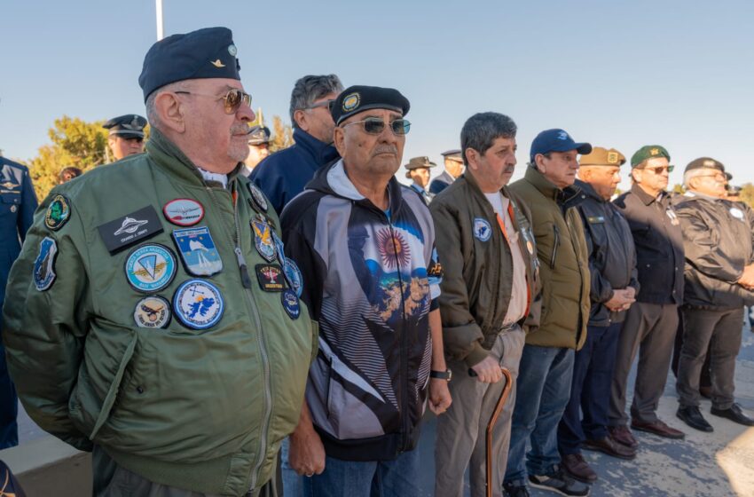  Con el homenaje al soldado Bordón, comenzaron los actos protocolares por el 44° Aniversario de la Gesta de Malvinas