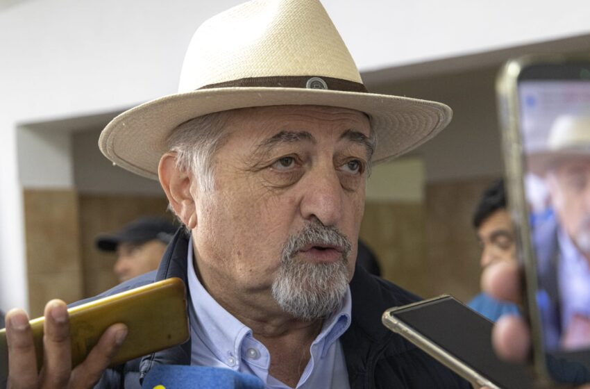  Othar Macharashvili intensificó su postura frente a la empresa distribuidora, cuestionando su falta de inversiones y reclamando en defensa de los vecinos que llevan años esperando la conexión al gas, que Enargas no renueve la concesión.