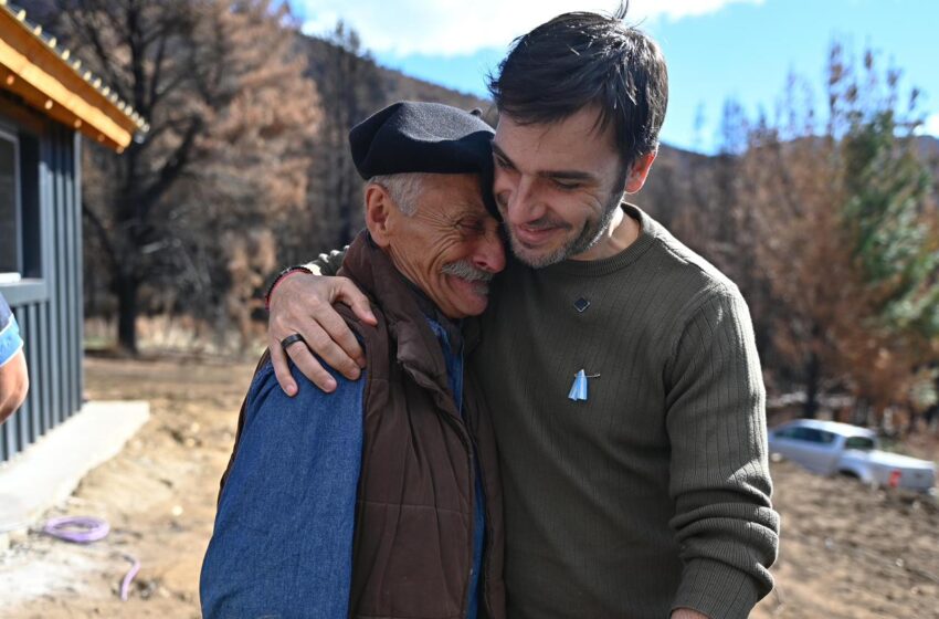  Reconstrucción de la Comarca Andina: en tiempo récord, más familias afectadas por los incendios recibieron las llaves de su nueva vivienda