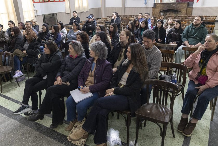  Se capacitó en manipulación de alimentos a integrantes de las Colectividades Extranjeras