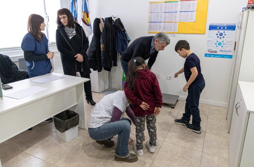  El Municipio fortalece la salud integral en la Escuela Municipal con controles nutricionales a 200 alumnos