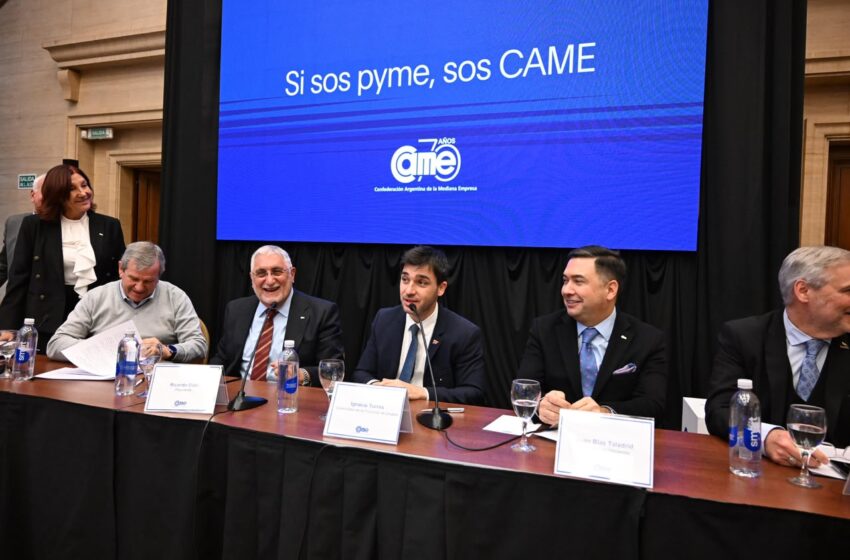  Torres firmó un acuerdo con CAME para capacitar a emprendedores y fortalecer el sector productivo de Chubut