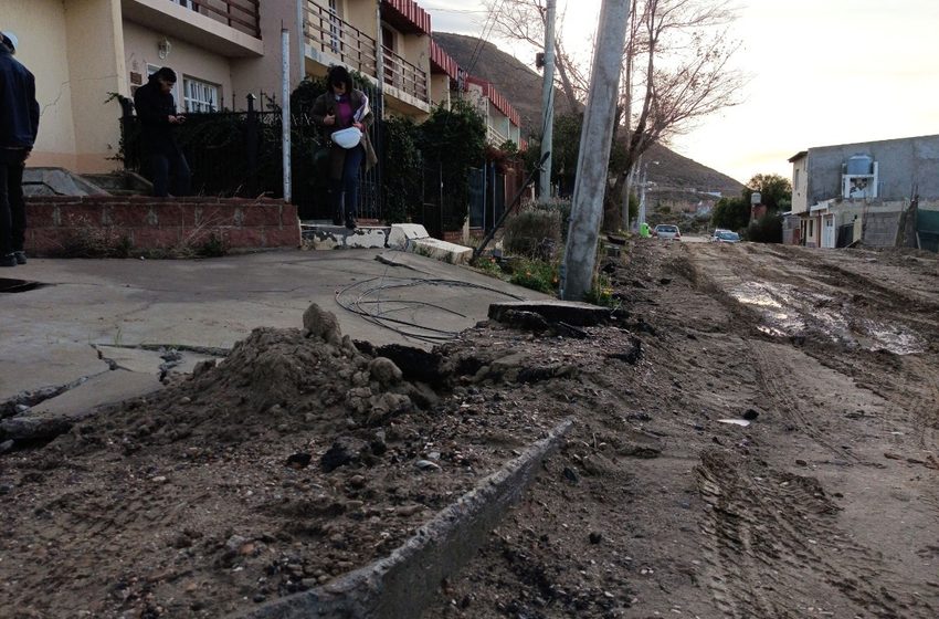  El Municipio informó a los vecinos del cerro Hermitte el resultado del estudio de estabilidad de ladera