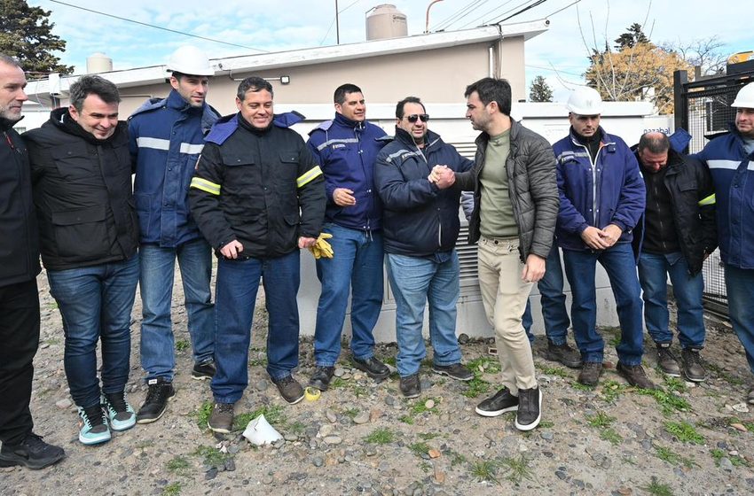  Torres puso en marcha la Subestación Eléctrica que permite resolver un déficit energético de 13 años en el Hospital de Rawson
