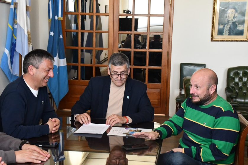  Chubut Deportes y la UNPSJB firmaron un acuerdo para acompañar los Juegos Intersedes