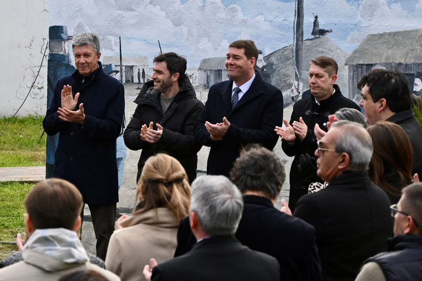 En el aniversario de Rawson, Torres anunció nuevas viviendas para los vecinos de la Capital y destacó el avance de obras estratégicas