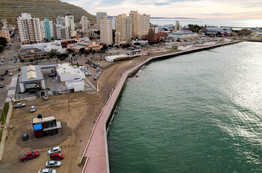  El Municipio pone en marcha el plan de embellecimiento y puesta en valor del Paseo Costero