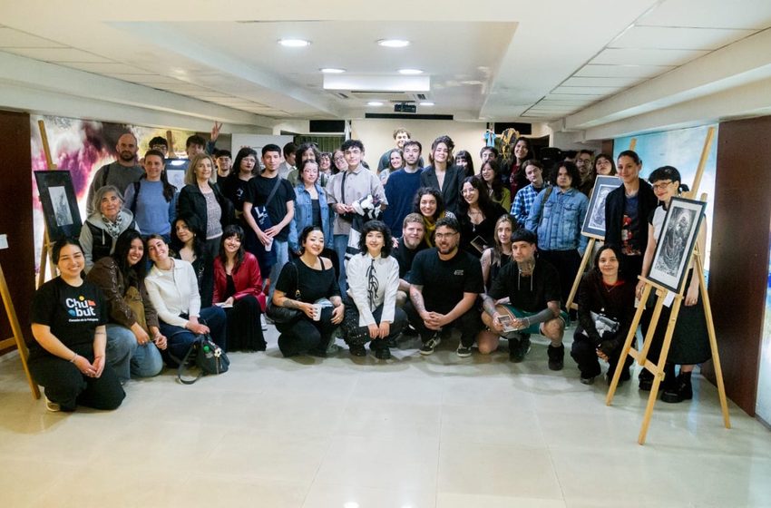  Estudiantes de la provincia celebraron su día en la Casa del Chubut